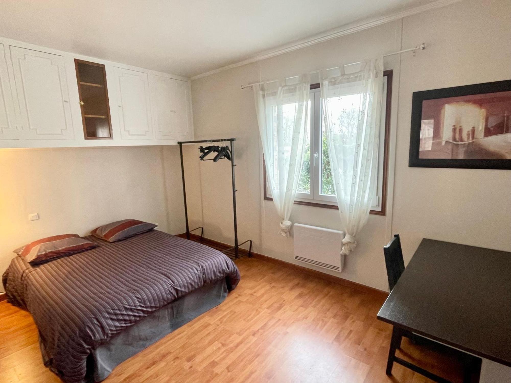 Grande Maison Tout Confort - 5 Chambres 5 Salles De Bain - Rer A - Paris - Disney Saint-Maur-des-Fossés Екстериор снимка